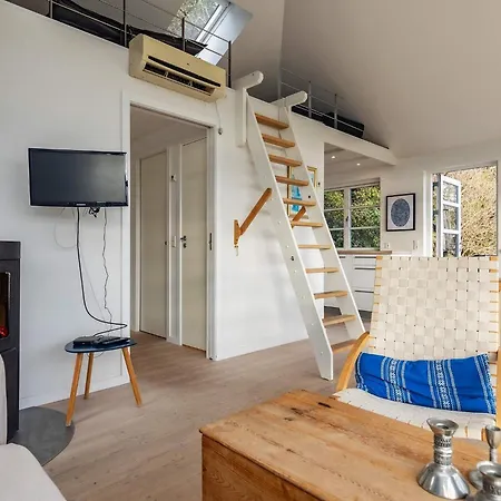 4 Star In Holiday home Martofte